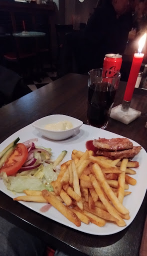 Photo of Mias Pizza & Kök - Evabergsvägen 2, 136 68 Vendelsö