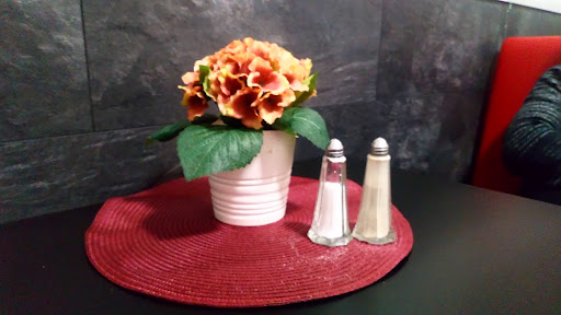 Photo of Söders Grill & Kebab - Högdalen Centrum, Högdalsgången 26, 124 54 Bandhagen