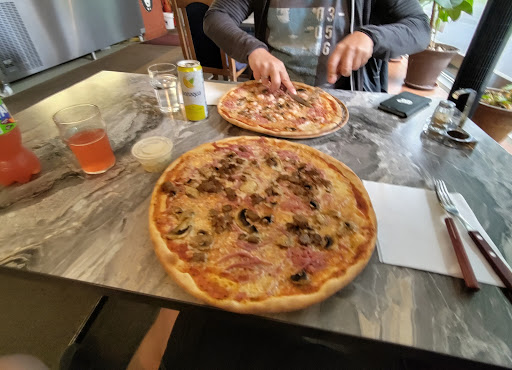 Photo of Charlies Pizzeria - Norra Hamngatan 4, 681 30 Kristinehamn