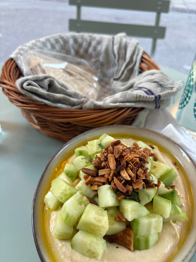 Photo of Mummus / Hummus & more - Klara Norra kyrkogata 32, 111 22 Stockholm