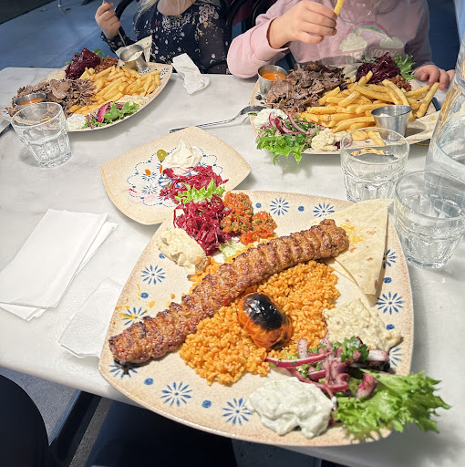 Photo of Royal divan - Sturevägen 32, 181 32 Lidingö