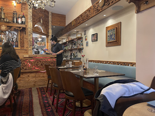 Photo of Malakeh Restaurang - Drottninggatan 77, 111 60 Stockholm