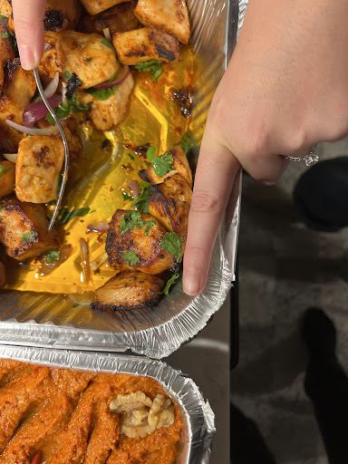 Photo of Beirut Foodbynatt - Restaurang & Catering - Jan Inghes Torg 6, 120 71 Stockholm