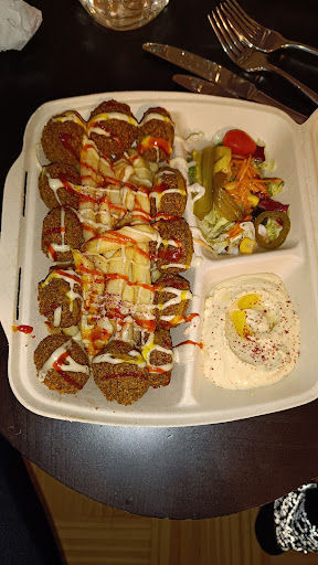 Photo of Floria Falafel & Grill - Marieberg - Gjörwellsgatan 28, 112 60 Stockholm