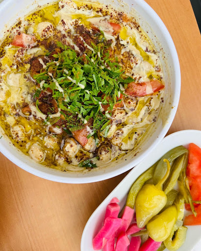 Photo of Gulden falafel - Partihandlarvägen, 120 44 Årsta