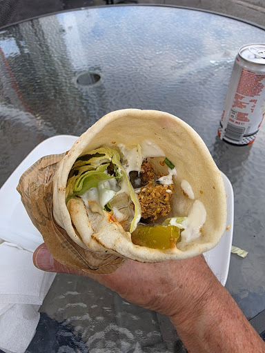Photo of Gulden falafel - Partihandlarvägen, 120 44 Årsta