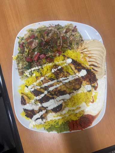 Photo of Gulden falafel - Partihandlarvägen, 120 44 Årsta