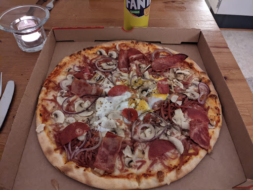 Photo of Köpenhamns Pizzeria - Köpenhamnsvägen 5D, 217 43 Malmö