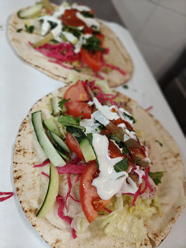 Photo of Clemens Falafel Malmö - Karlskronaplan 4, 214 36 Malmö