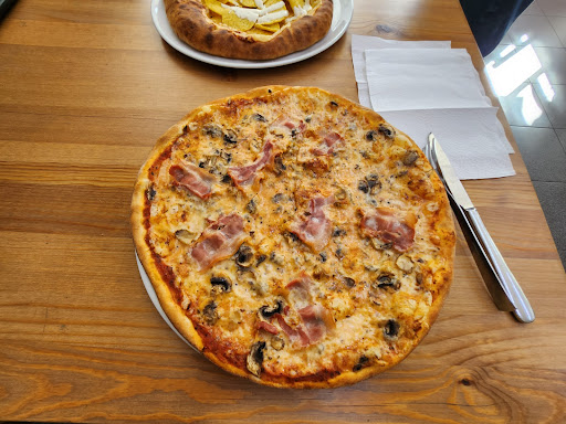 Photo of Esplanaden Pizzeria - Esplanaden 13, 613 30 Oxelösund