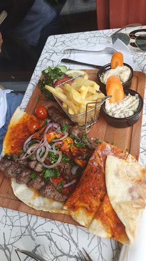 Photo of Everest Restaurang Ronneby - Karlskronagatan 31, 372 29 Ronneby