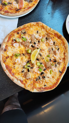 Photo of Döner Kebab & Pizzeria Borlänge - Hantverkargatan 5, 781 71 Borlänge