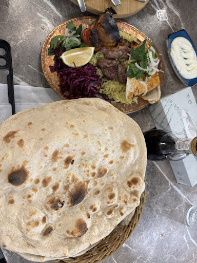 Photo of Bab Tuma - Restaurang Västerås - Hallsta Gårdsgata 8, 721 38 Västerås