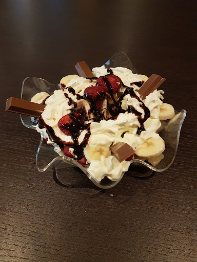 Photo of Batoul Gourmet - Stora Gatan 51, 722 12 Västerås