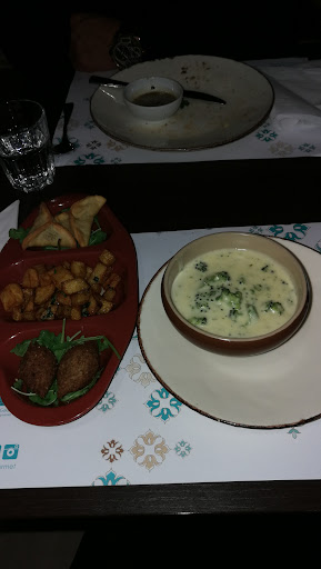 Photo of Batoul Gourmet - Stora Gatan 51, 722 12 Västerås