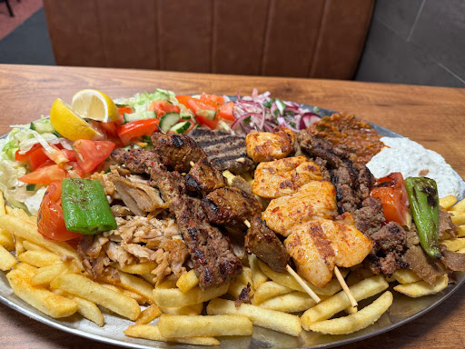 Photo of Istanbul Döner - Drottninggatan 18, 803 20 Gävle