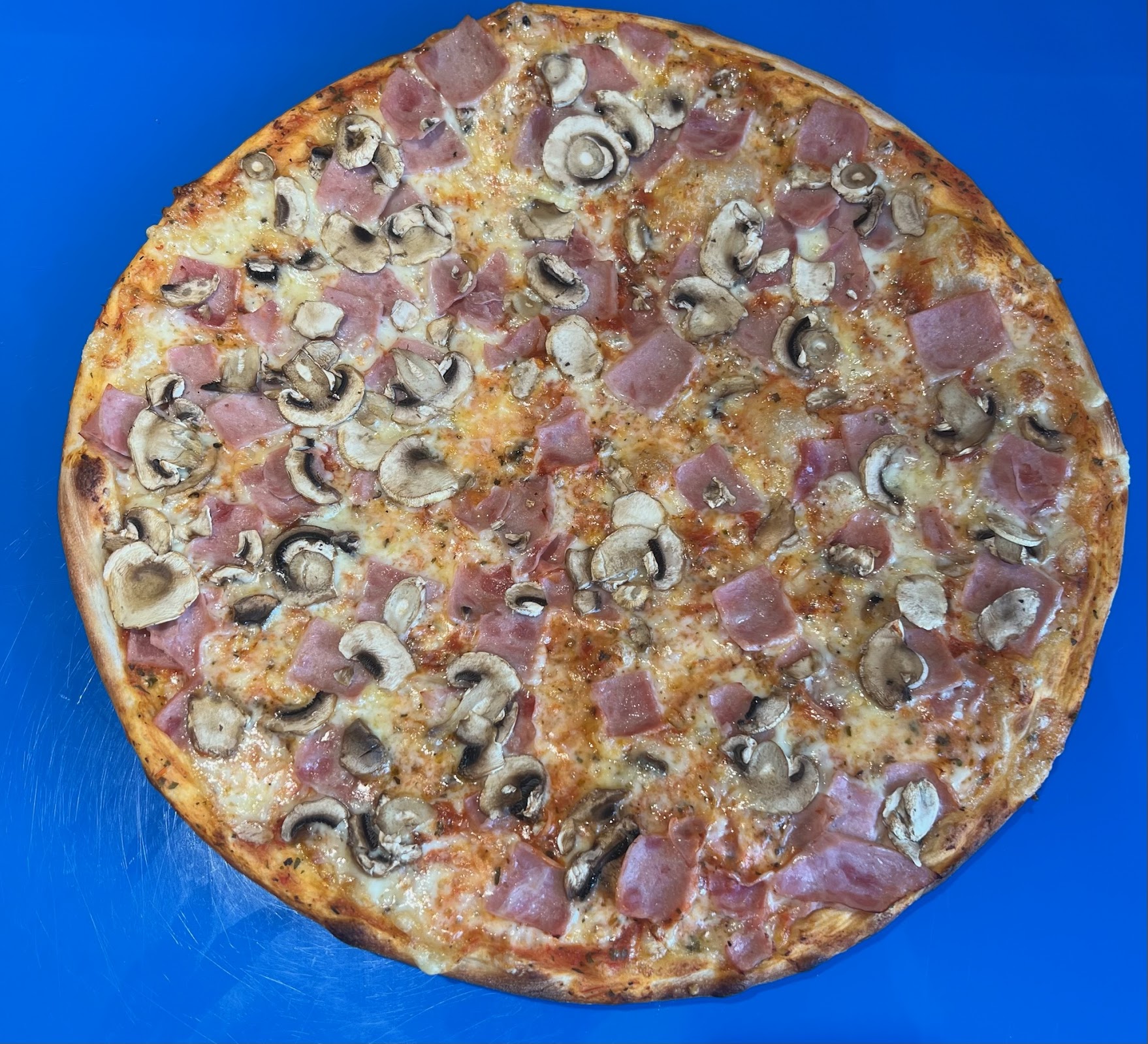 Photo of Stationens Pizzeria - Västra Bangatan 34, 195 40 Märsta