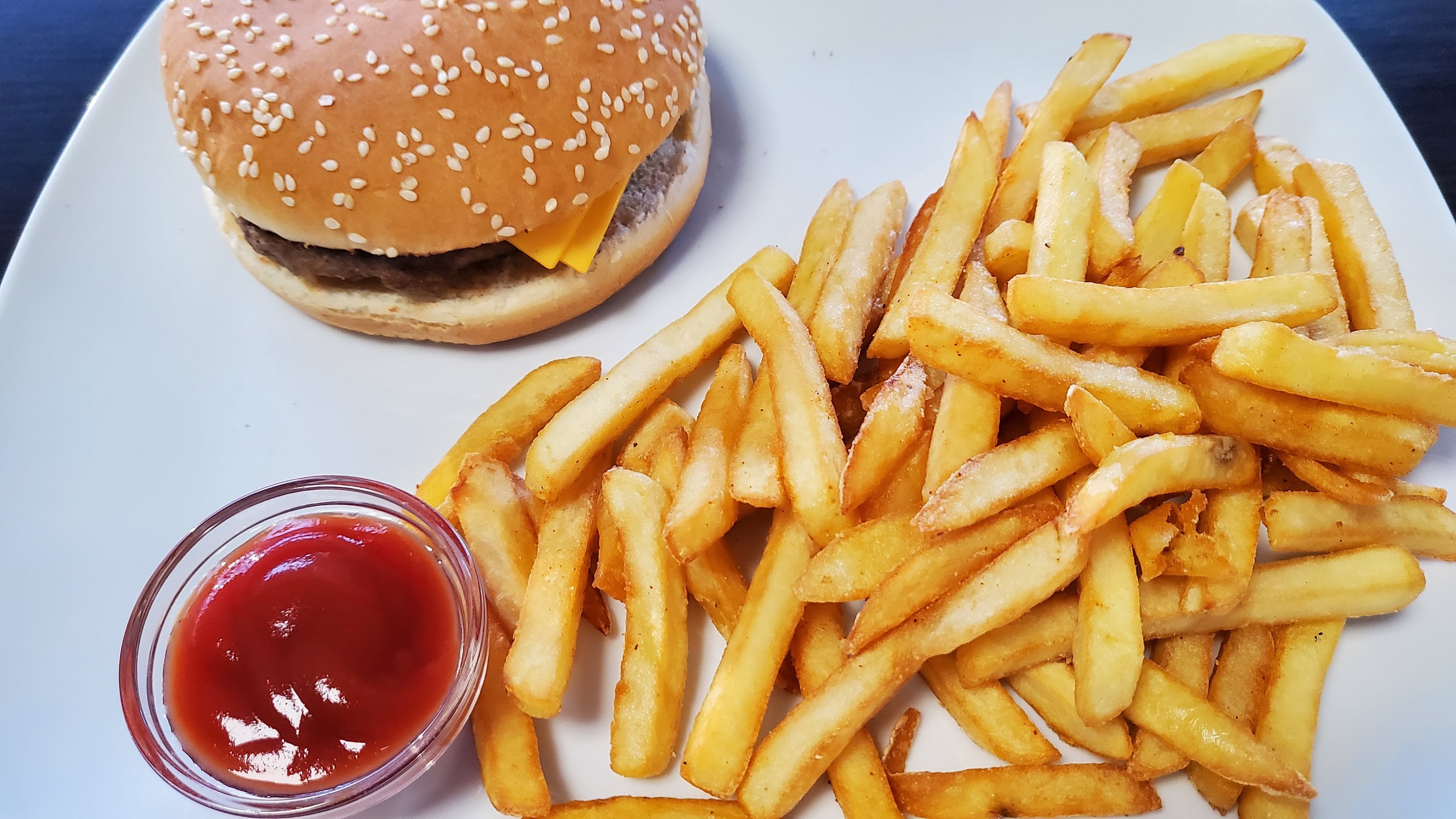 Photo of Nya Istanbul kolgrill & pizzeria - Hässelby torg 4, 165 55 Stockholm