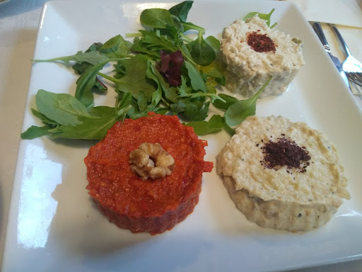 Photo of Restaurang liban - Lovisinsgatan 7, 151 73 Södertälje