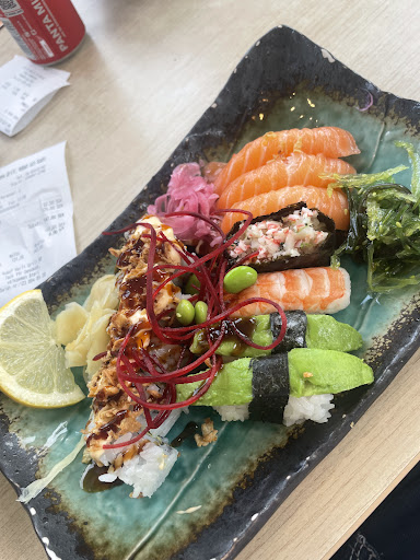 Photo of Dalparkens Gatukök | Sushi | Wok - Dalgatan 20, 151 33 Södertälje