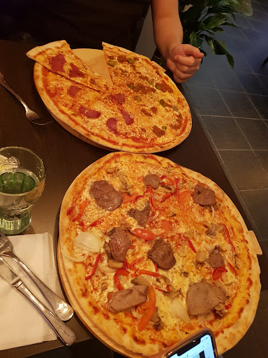 Photo of Blixtens Pizzeria - Nygatan 29 b, 151 73 Södertälje