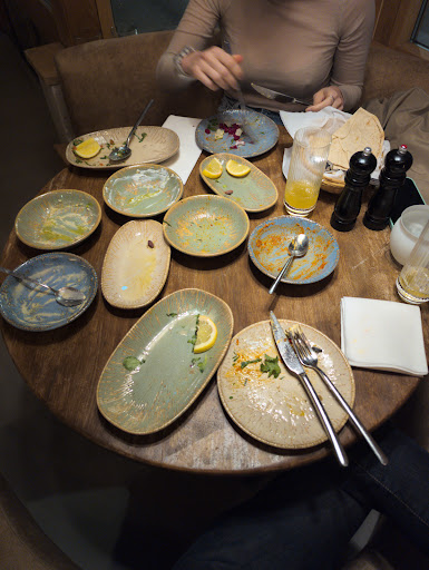 Photo of Batroun lebanese and Mediterranean cuisine - Ekensbergsvägen 128, 172 69 Sundbyberg