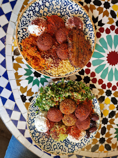 Photo of Meze Fabriken - Torsnästorget 15, 164 40 Kista