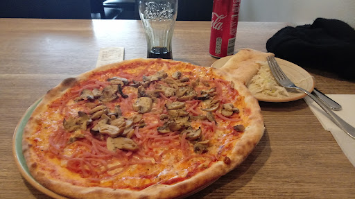 Photo of Pizzeria Hawaii Bolos Youssef - Storgatan 50, 573 32 Tranås