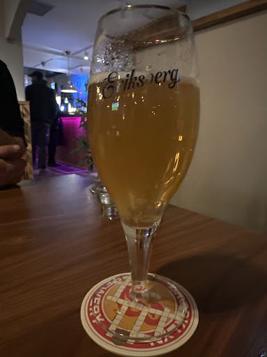 Photo of NY Corner Bar & Burger-Pizza - Sernanders väg 9, 752 62 Uppsala