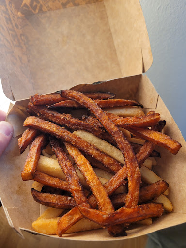 Photo of Tugg Burgers - Dragarbrunnsgatan 50a, 753 20 Uppsala