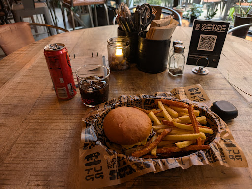 Photo of Tugg Burgers - Dragarbrunnsgatan 50a, 753 20 Uppsala