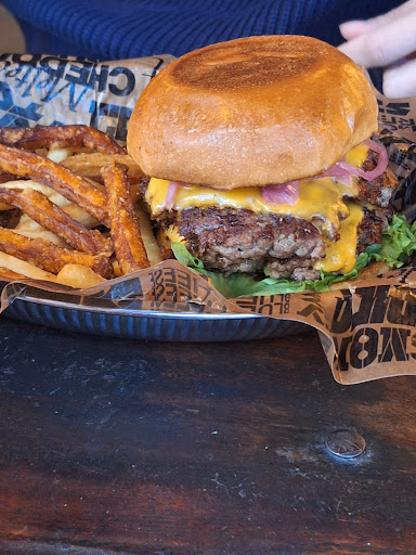 Photo of Tugg Burgers - Dragarbrunnsgatan 50a, 753 20 Uppsala