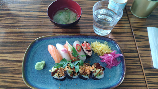 Photo of Ukumo Sushi & Poke - Svartbäcksgatan 40, 753 32 Uppsala