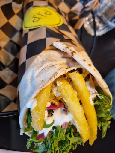 Photo of Pita i Parken Sundbyberg - Tallgatan 12, 172 69 Sundbyberg