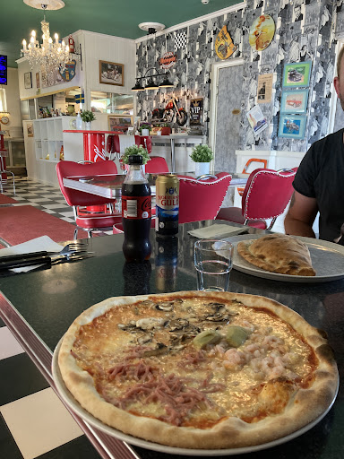 Photo of Värö Pizza & Kebab AB - Skogstorpsvägen 3, 432 65 Väröbacka