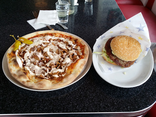 Photo of Värö Pizza & Kebab AB - Skogstorpsvägen 3, 432 65 Väröbacka