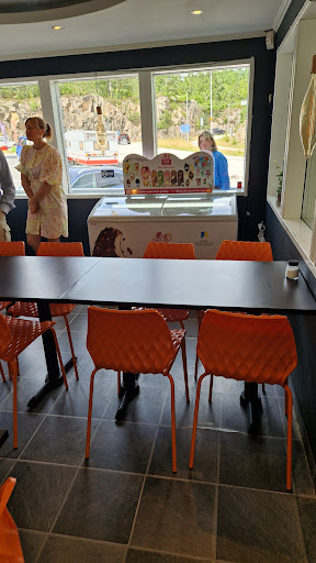 Photo of Charlies grill & pizza västervik - Västrumsvägen 1, 593 96 Västervik