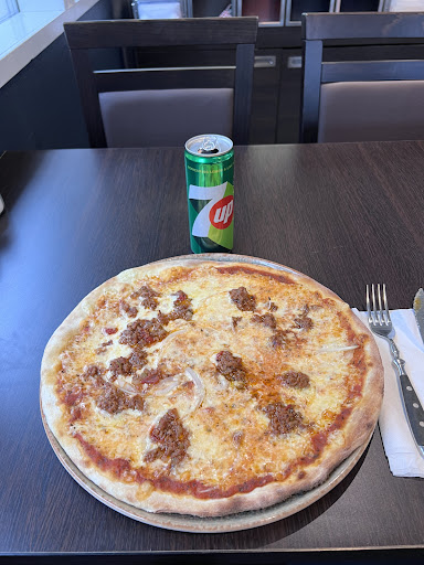 Photo of Charlies grill & pizza västervik - Västrumsvägen 1, 593 96 Västervik