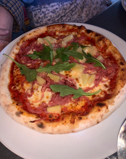 Photo of Meza libanesisk restaurang - Adelsgatan 30, 621 57 Visby