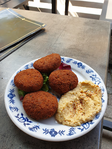 Photo of Meza libanesisk restaurang - Adelsgatan 30, 621 57 Visby