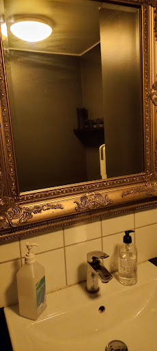 Photo of Meza libanesisk restaurang - Adelsgatan 30, 621 57 Visby