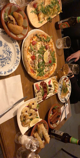 Photo of Meza libanesisk restaurang - Adelsgatan 30, 621 57 Visby