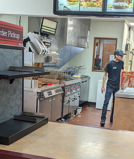 Photo of Arby's - 1205 6th Ave SE, Aberdeen, SD 57401