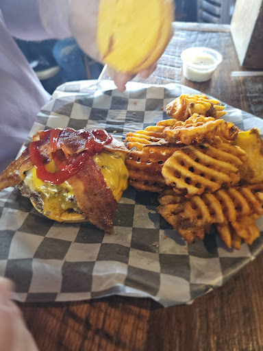 Photo of Pounders Pub & Grub - 1702 6th Ave SE, Aberdeen, SD 57401