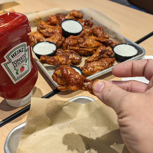 Photo of Buffalo Wild Wings - 3401 6th Ave SE, Aberdeen, SD 57401