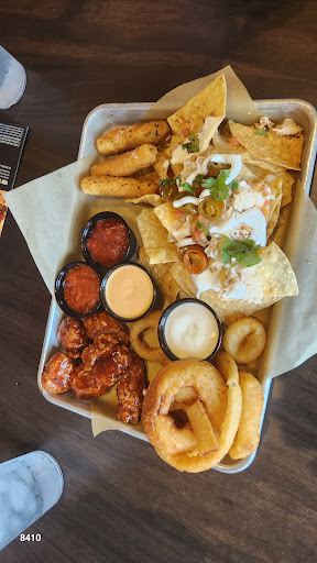 Photo of Buffalo Wild Wings - 3401 6th Ave SE, Aberdeen, SD 57401