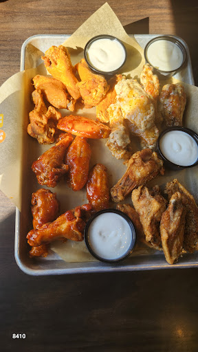 Photo of Buffalo Wild Wings - 3401 6th Ave SE, Aberdeen, SD 57401