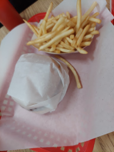 Photo of Lu & Ton's Wieners - 111 S Lombard Rd, Addison, IL 60101