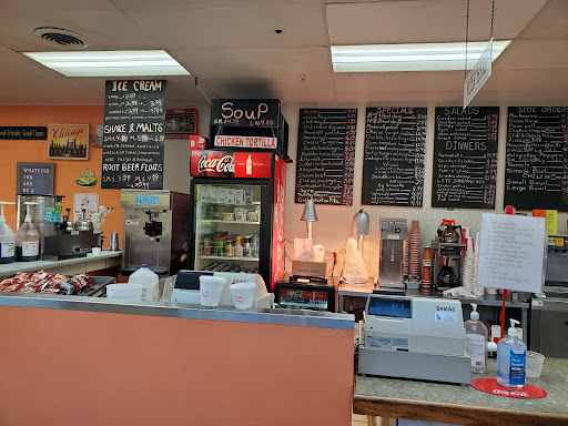 Photo of Lu & Ton's Wieners - 111 S Lombard Rd, Addison, IL 60101