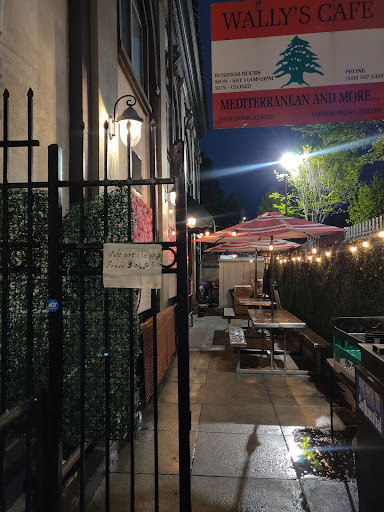 Photo of Wally's Cafe - 3900 San Pablo Ave, Emeryville, CA 94608